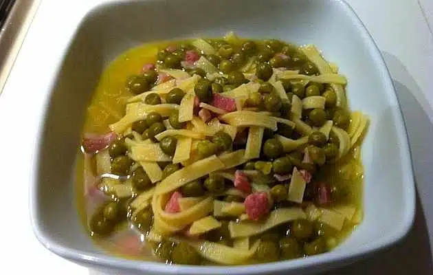 minestra-pasta-piselli