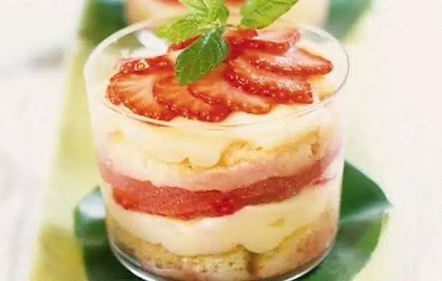 Tiramisù bianco alle fragole