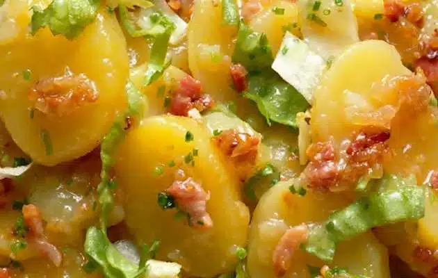 Patate e pancetta in insalata
