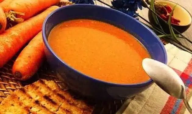 zuppa di carote piccante