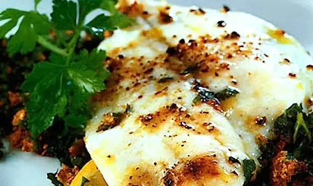 filetti di platessa con acciughe e prezzemolo