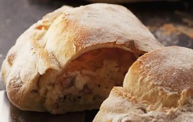 calzone al forno ricotta e salame