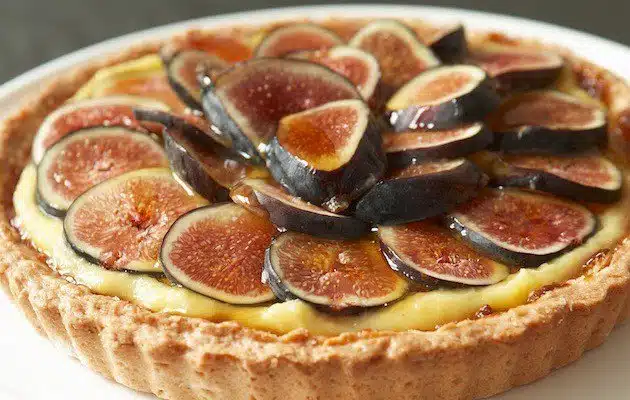 Crostata fichi freschi rossi crema