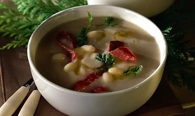 zuppa fagioli e prosciutto