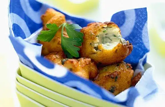 frittelle salate di ricotta e prezzemolo
