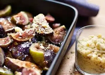 Fichi al forno con biscotti
