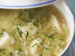 Zuppa veloce di porri patate e fagioli zuppa porri patate