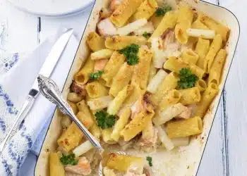 pasta- corta al-forno-corta-aparagi-salmone