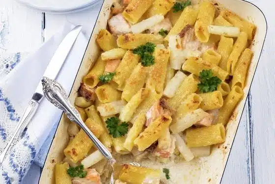 pasta- corta al-forno-corta-aparagi-salmone
