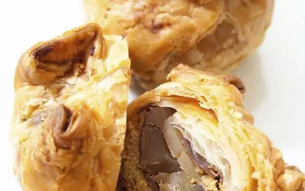 Fagottini-sfoglia e castagne-lesse