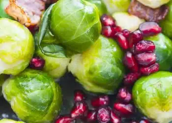 cavoletti-melograno-e-pancetta-ricette-in-30-minuti