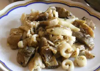 Carciofi e seppie in umido