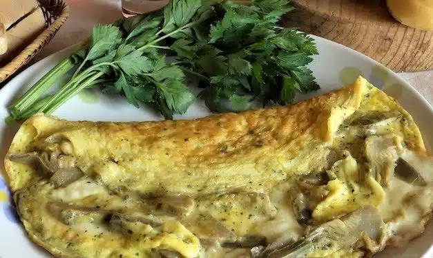 Omelette ai carciofi e scamorza affumicata