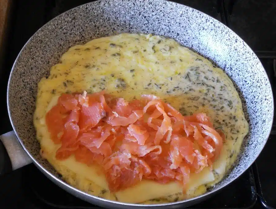 Omelette al salmone affumicato