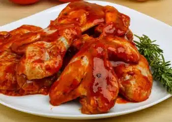 ali di pollo al sugo