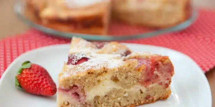 torta ricotta e fragole morbida