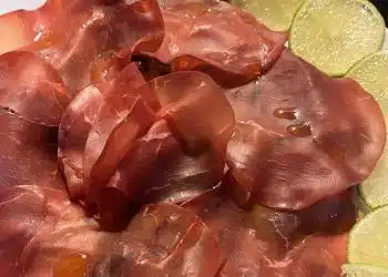 bresaola e radicchio in padella carpaccio
