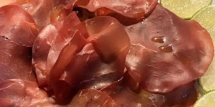 bresaola e radicchio in padella carpaccio