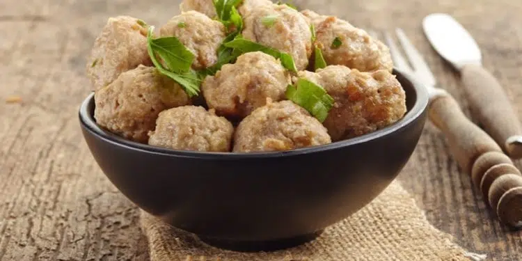 polpette di maiale al vino
