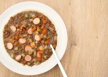 lenticchie in umido e wurstel