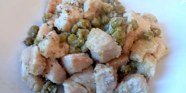 bocconcini di tacchino con piselli