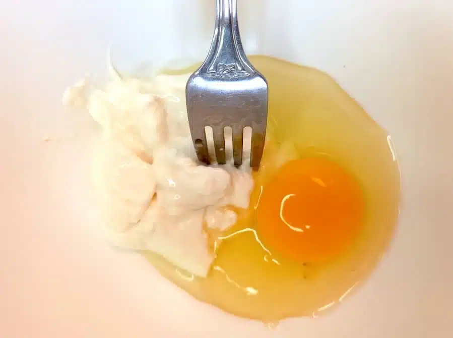 uova e stracchino
