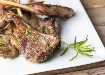 costolette di agnello in padella