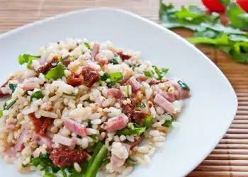 riso freddo rucola pomodori secchi