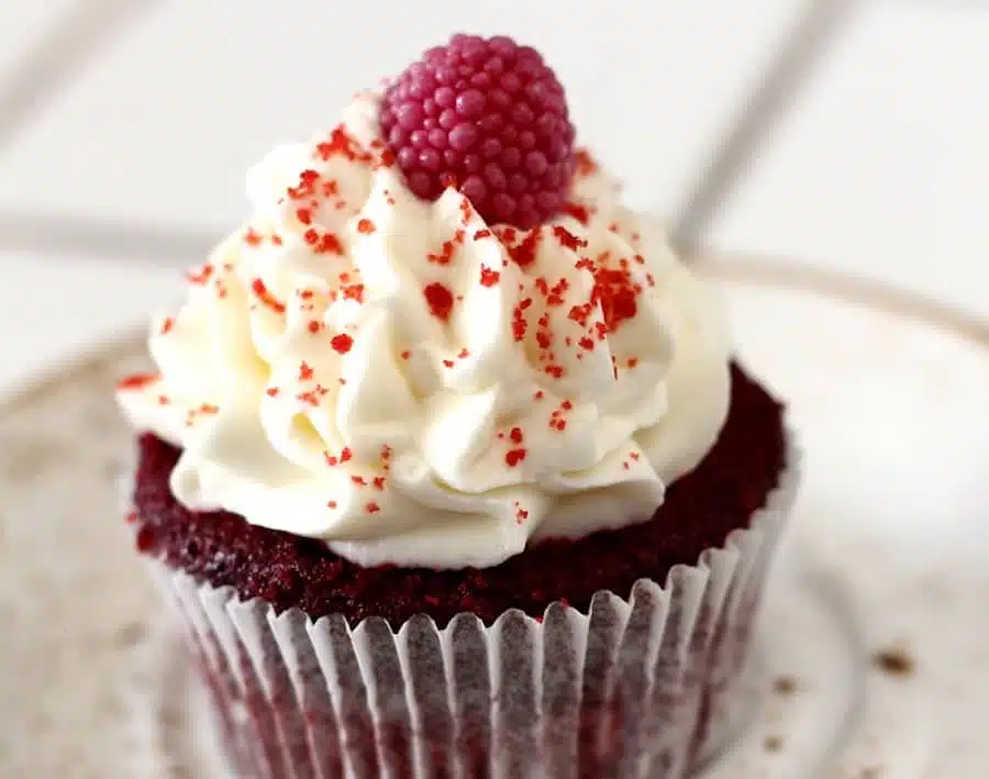 red velvet cupcakes