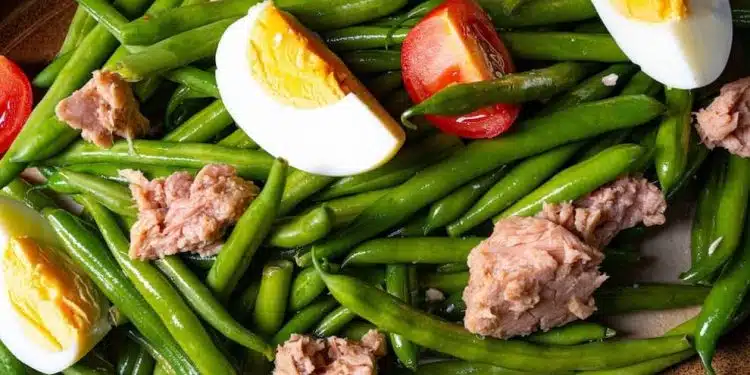 insalata di fagiolini con uova e tonno