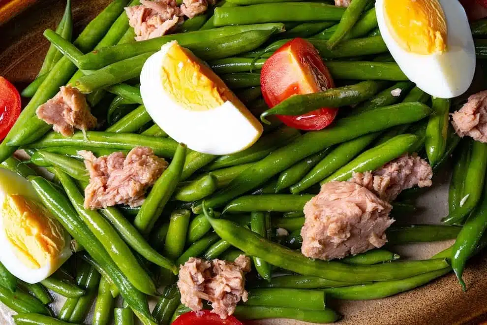 insalata di fagiolini con uova e tonno