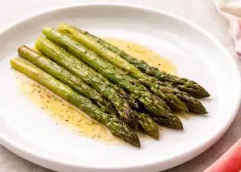 asparagi in padella rosolati
